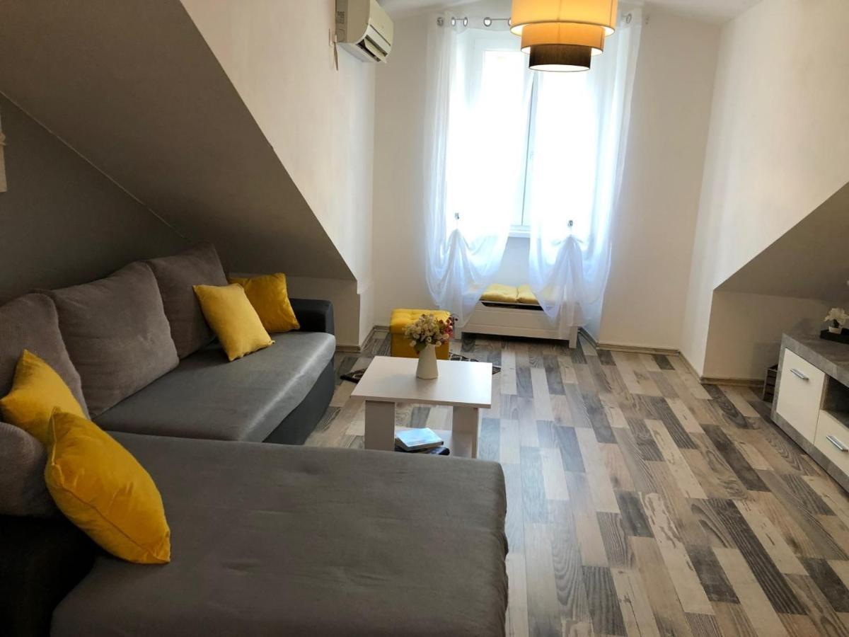 Charming Rijeka City Center Apartment Renee Eksteriør billede