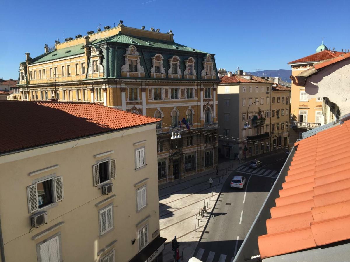 Charming Rijeka City Center Apartment Renee Eksteriør billede